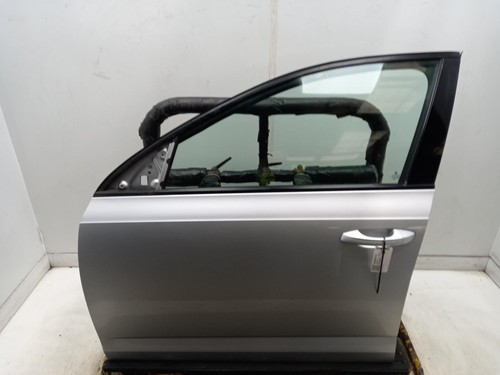 Skoda octavia left front door - skoda,