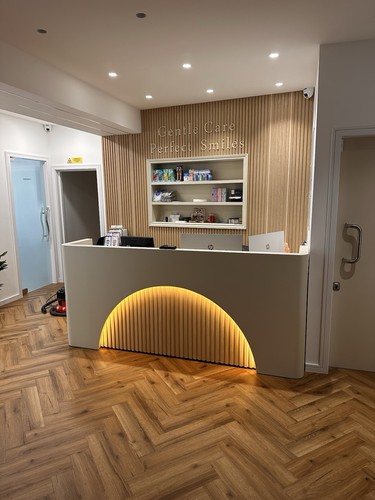 Bespoke reception desk any - bespoke,