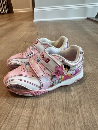 Vintage retro 2000s y2k dora - vintage,