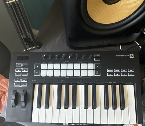 Novation launchkey mini - launchkey,