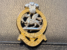 Queens Regiment Cap Badge