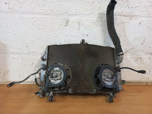 Yamaha radiator big bang - r1,