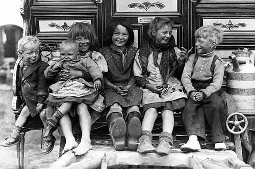Gypsy children seated - gypsy,