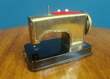 Vintage Novelty Metal Sewing