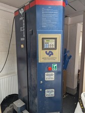 Pallet wrapping machine - pallet,