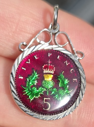 Five pence 1990 - five,