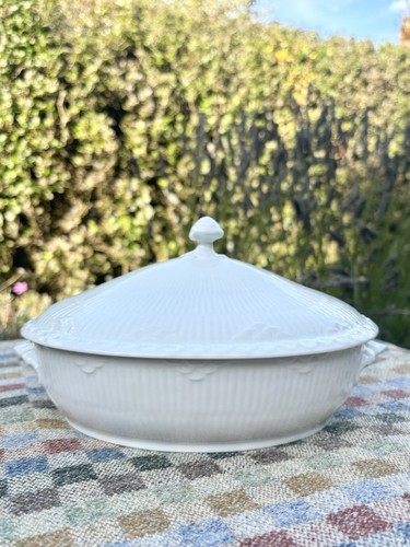Royal copenhagen covered - royal,