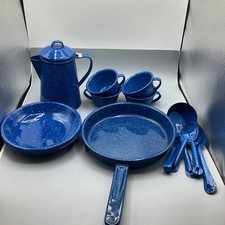 17 Pc Vintage Hiking/Camping