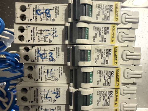 Square rcbo - d,