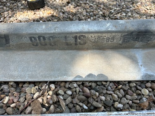 Steel lintel 90cm - x, 7cm