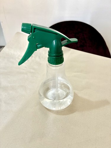 Small trigger squirt bottle - squirt,