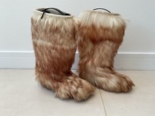 Vintage 1980 Yeti Moon Boots The Original NEVEA St Moritz Shaggy Fur Retro Boho