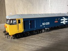 Hornby R2349 OO Gauge Class 50