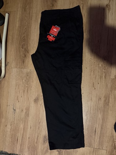 D555 men bnwt - cargo, trousers