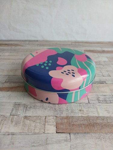 Small round floral vaseline - round,
