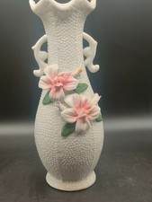 Vintage 24.5 cm Porcelain Vase with Applied Pink Floral Decoration – Loft Find
