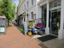 Photo 12x8 Tuc Tuc on