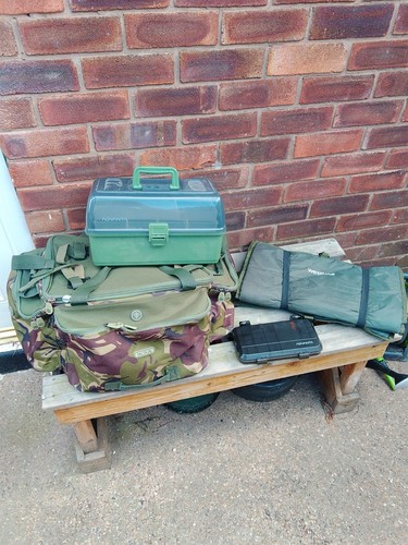 Fishing tackle luggage - fishing, tackle/luggage