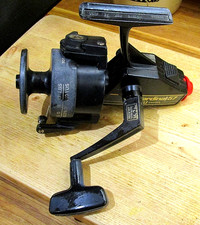 ABU CARDINAL 57 Fixed Spool