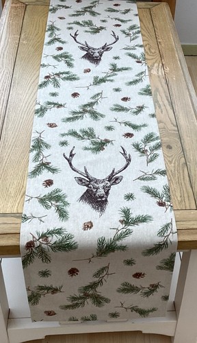 Table runners country game - runners,