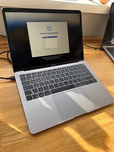 Apple macbook air retina - apple,