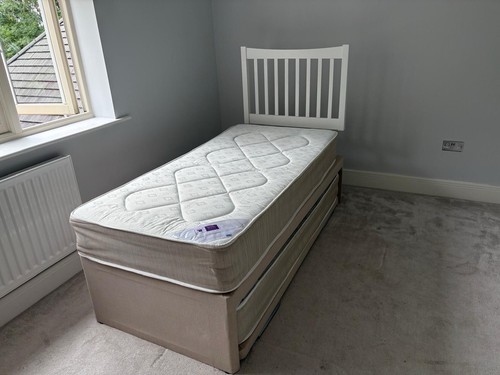 Trundle bed with two single - with,