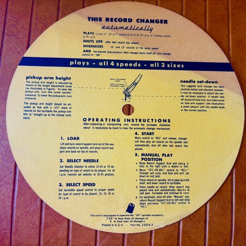 Vintage turntable operating - vintage,
