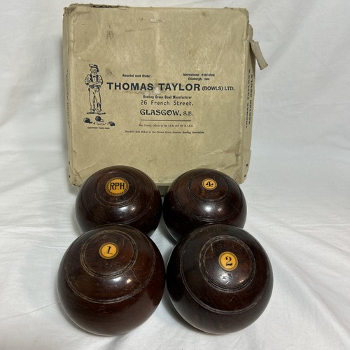 Vintage red wood thomas - red,