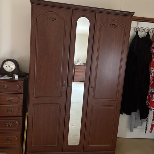 Mahogany bedroom great - mahogany,