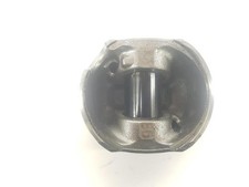 04L107065A 1921226 piston