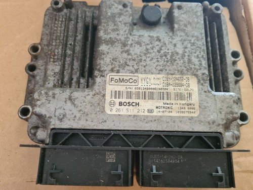 Yyg1 c1by12a650db ford fiesta - ford,