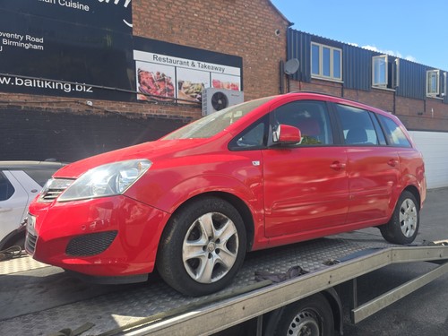 2011 vauxhall zafira - , breaking