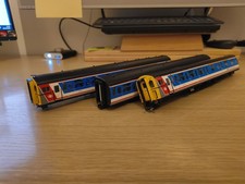 Hornby R30448 Class 423 4vep 2 Driving Cars + 1 Centre Coach No Bogies Spares OO