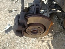 364696 1304648 front left