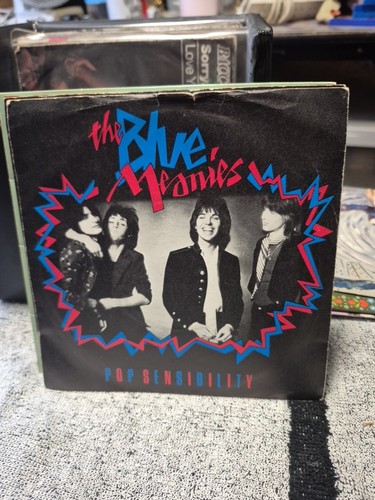 The blue meanies pop - blue,