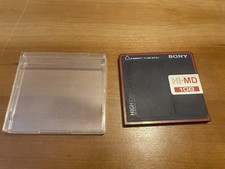 Sony Hi- MD Black and red  1GB