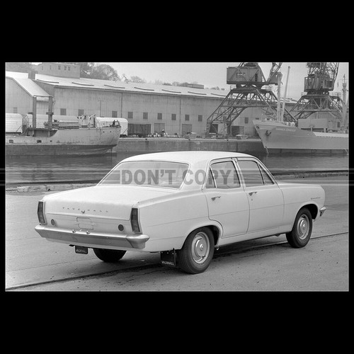Photo 021629 vauxhall crest - a.021629,