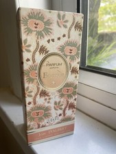 Vintage Parfum Ecusson Jean D’albret 30ml Extrait Discontinued Rare