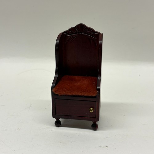 12th scale dolls house - 1:12th,