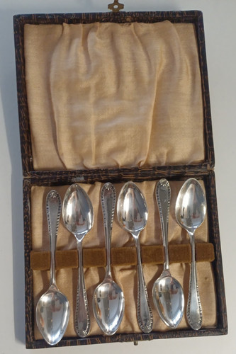 Vintage cased set a1 - set, of