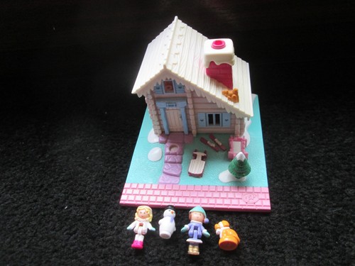 Vintage polly pocket ski lodge - pocket,
