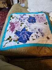Gucci Scarf Floral Roses 18