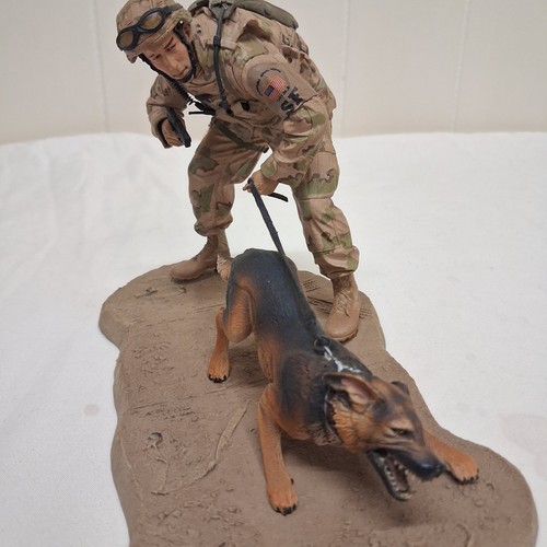 Mcfarlane military series - mcfarlane, 3