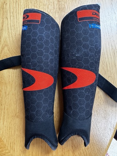 Small youth dita shin pads - youth,