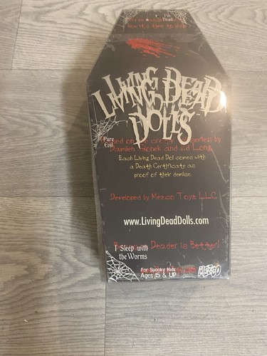 Mezco living dead dolls teddy - dolls,