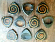 10 unique Triangular buffalo