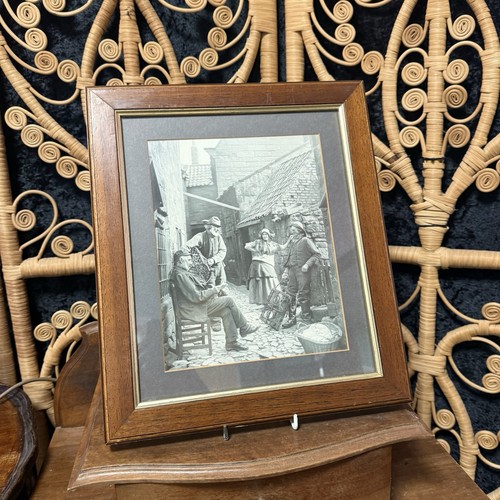 Vintage framed photo - framed,