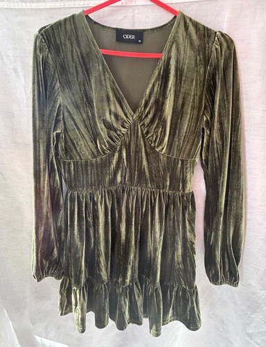 Cider green velvet - v-neck, long