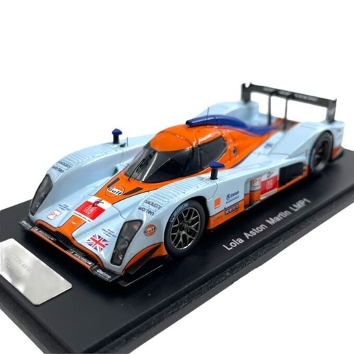 Spark lola aston - 1/43,