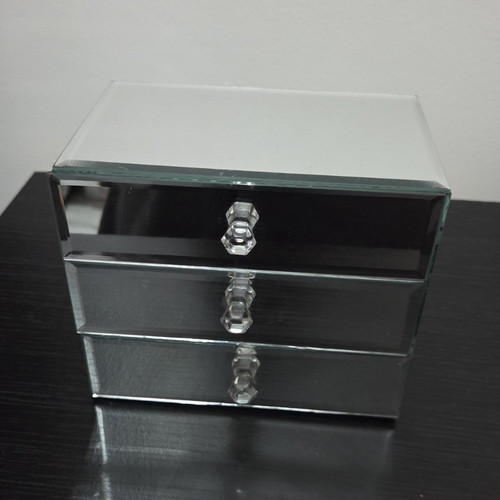 Silver mirrored glass - mirrored,